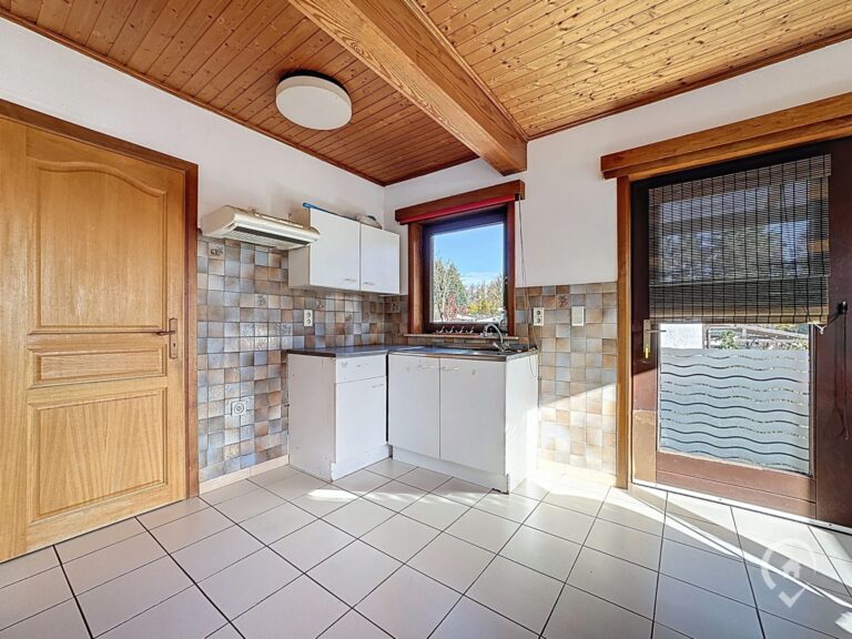 Condrogest - Maison 2 chambres à vendre à Hastière