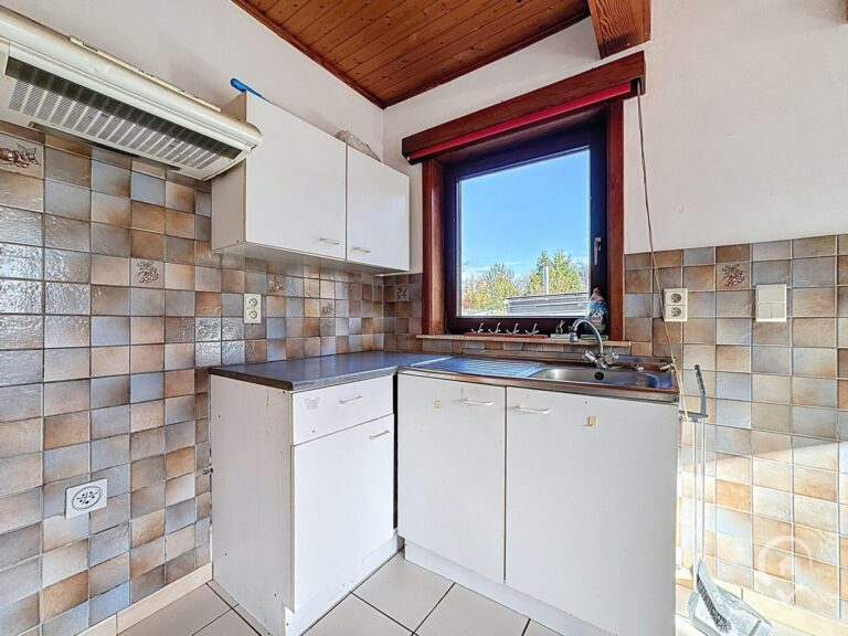 Condrogest - Maison 2 chambres à vendre à Hastière