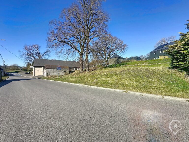 Condrogest - EN OPTION - Terrain idéalement situé à Rosières