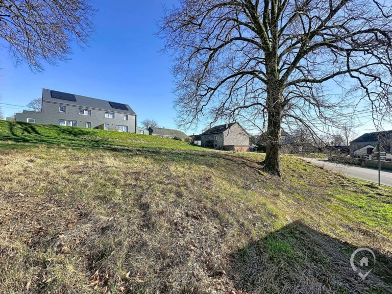 Condrogest - EN OPTION - Terrain idéalement situé à Rosières