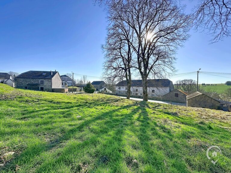 Condrogest - EN OPTION - Terrain idéalement situé à Rosières