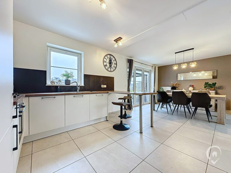 Condrogest - Superbe villa de 2022 à vendre