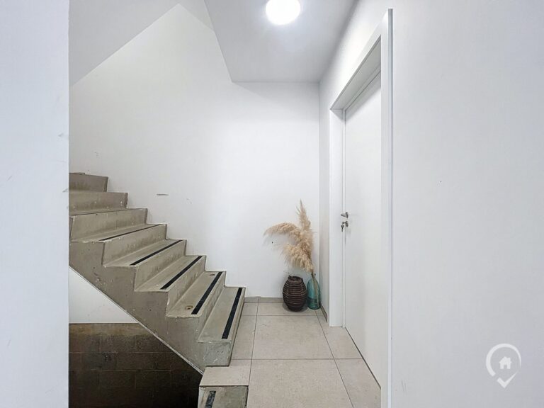 Condrogest - Appartement rez-de-chaussée PMR à vendre à Houyet