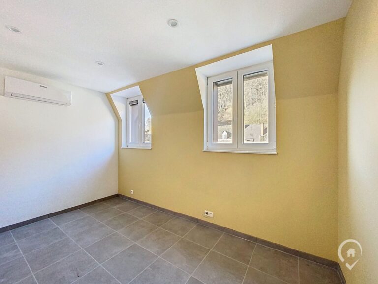 Condrogest - Appartement 2 chambres à louer à Hastière