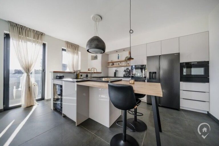 Condrogest - Appartement À Vendre