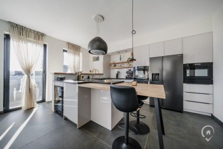 Condrogest - Appartement À Vendre
