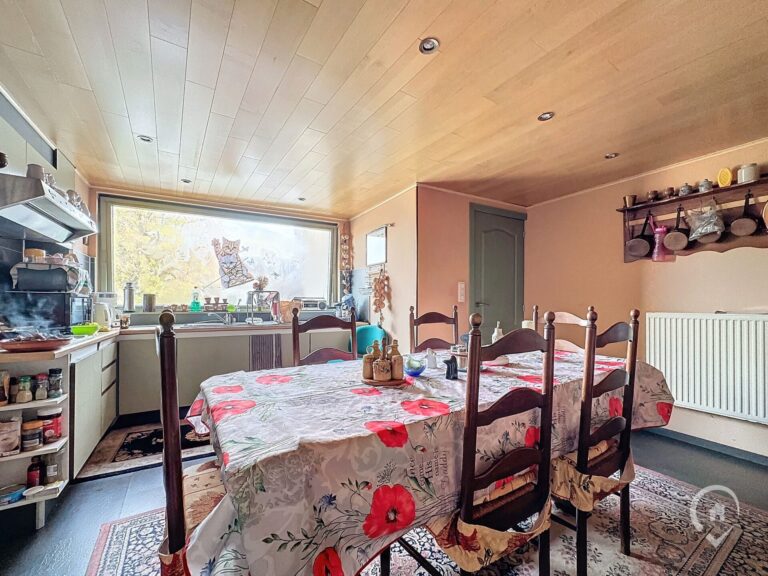 Condrogest - Immeuble de rapport à vendre dans le centre de Beauraing