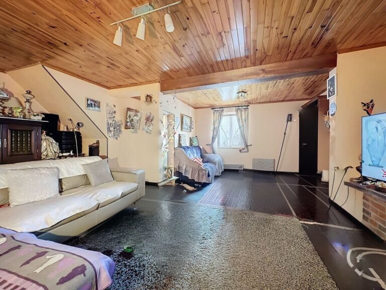 Condrogest - Immeuble de rapport à vendre dans le centre de Beauraing