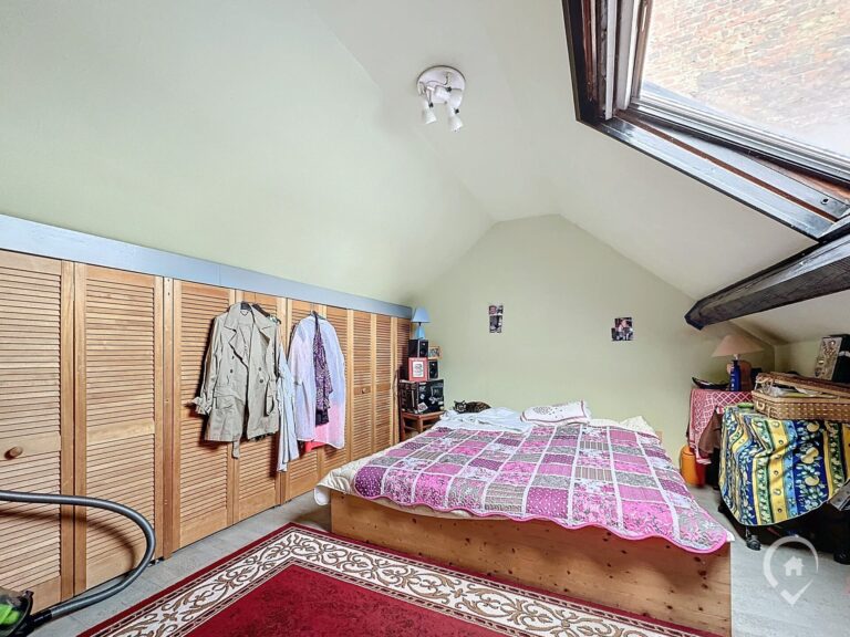 Condrogest - Immeuble de rapport à vendre dans le centre de Beauraing