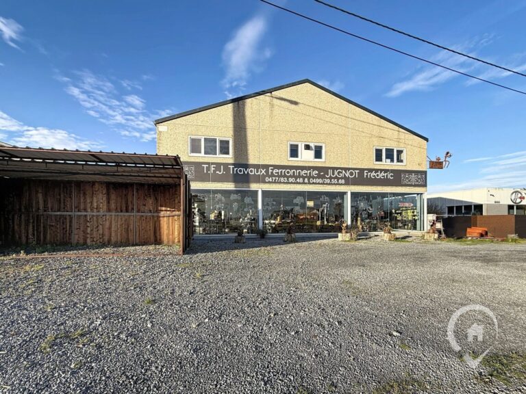 Condrogest - Bien Commercial À Vendre à Pondrôme