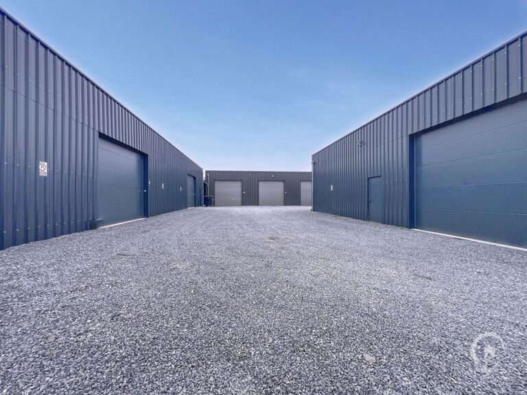 Condrogest - Entrepôt de 75 m² à louer dans le zoning d'Achêne