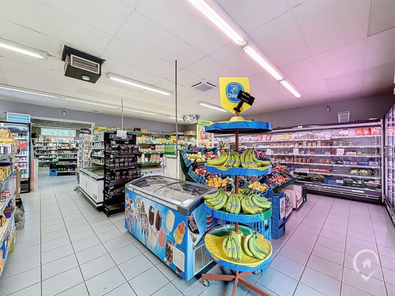 Condrogest - Bâtiment de 170 m² à vendre à Hamois