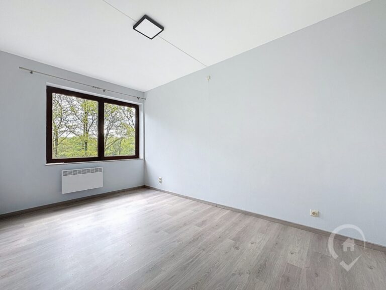 Condrogest - Appartement entièrement rénové 1 chambre à louer à Bomal