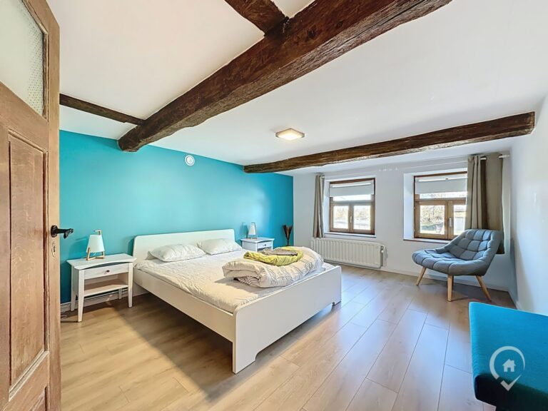 Condrogest - Superbe propriété rénovée 7 chambres à vendre à Hodister