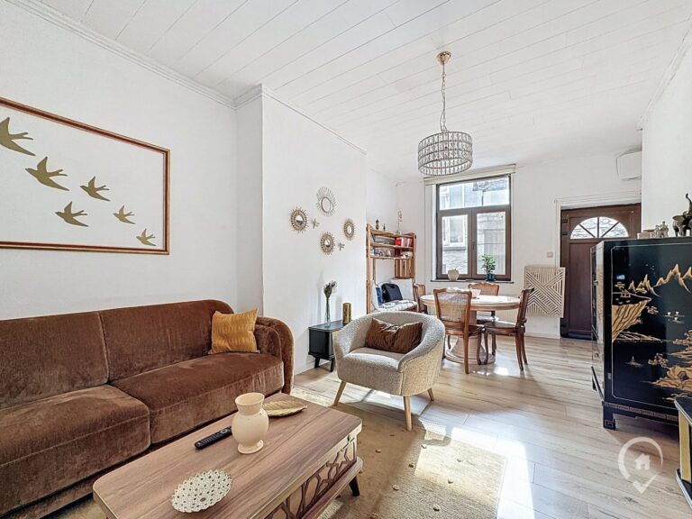 Condrogest - Maison avec terrasse et garage à vendre à Bouvignes