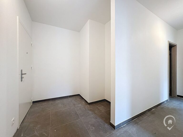 Condrogest - Appartement rez 3 chambres avec jardin à vendre à Yvoir