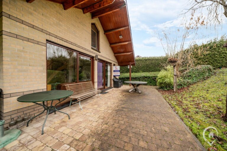 Condrogest - Maison de plain-pied à vendre à Anseremme - Dinant