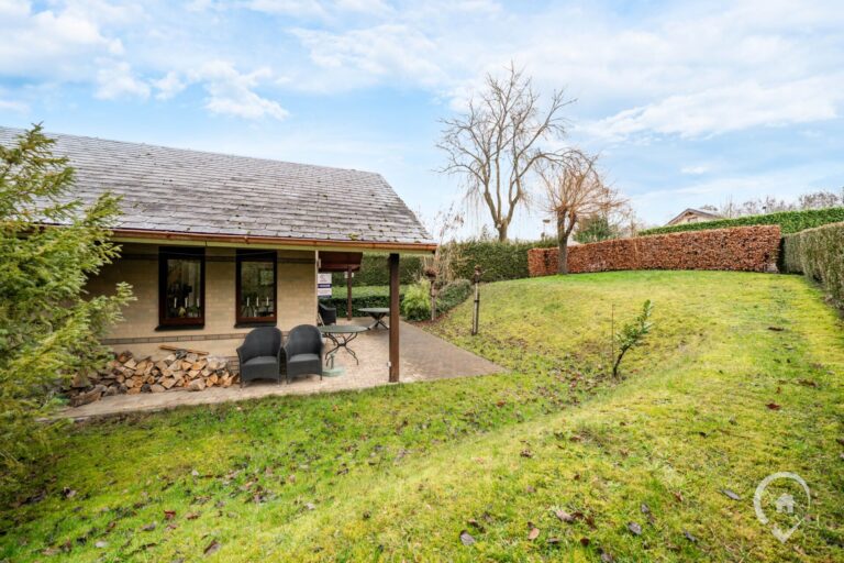 Condrogest - Maison de plain-pied à vendre à Anseremme - Dinant