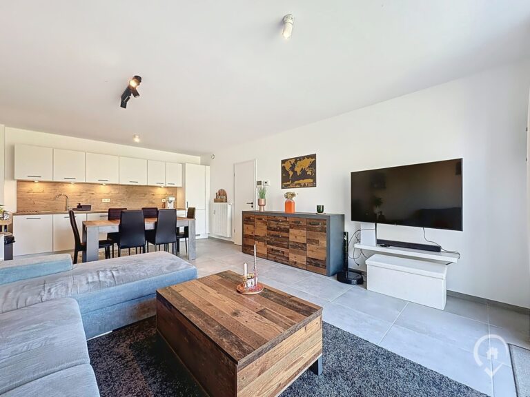 Condrogest - Superbe appartement lumineux 2 chambres à vendre à Marloie