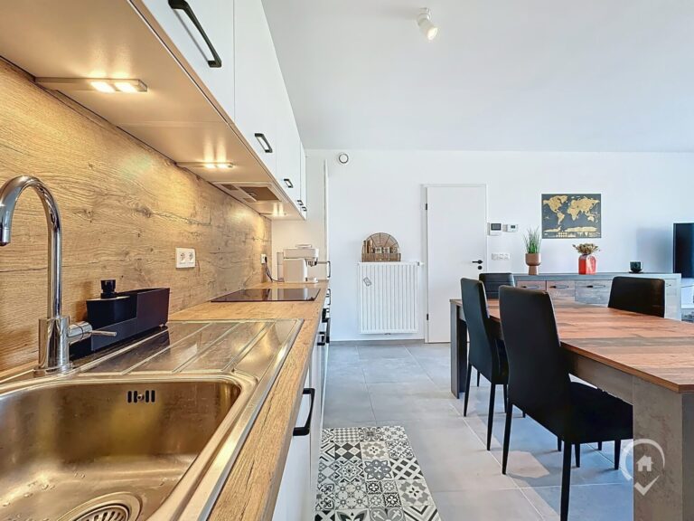 Condrogest - Superbe appartement lumineux 2 chambres à vendre à Marloie