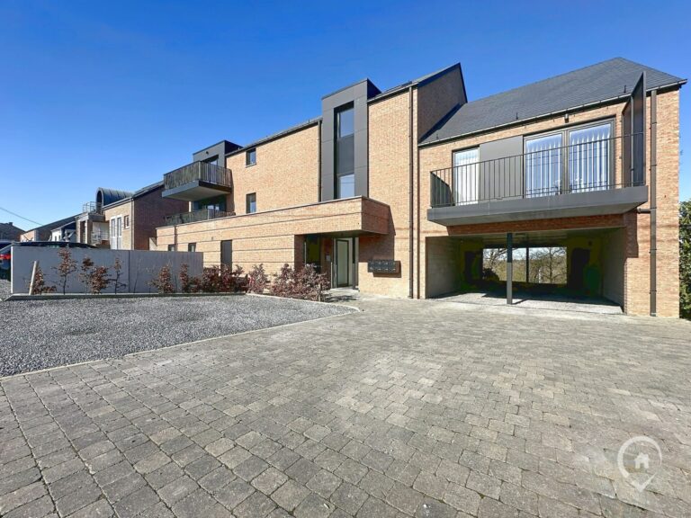 Condrogest - Superbe appartement lumineux 2 chambres à vendre à Marloie