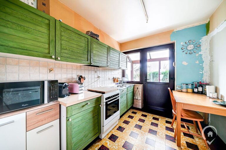 Condrogest - Maison 3 chambres entièrement rénovée à Florennes