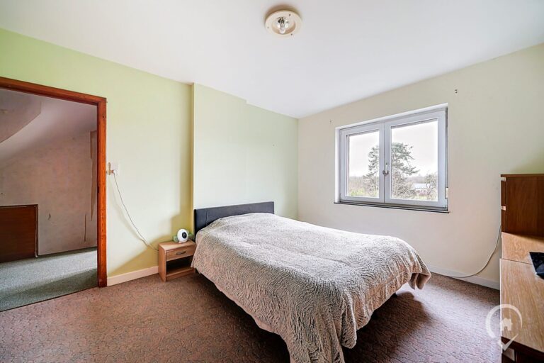 Condrogest - Maison 3 chambres entièrement rénovée à Florennes