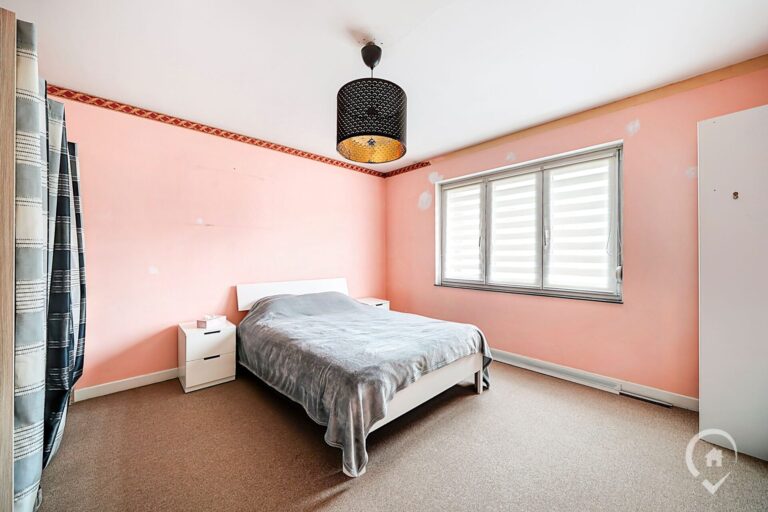 Condrogest - Maison 3 chambres entièrement rénovée à Florennes