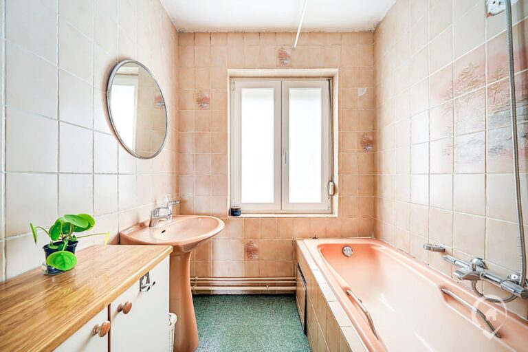 Condrogest - Maison 3 chambres entièrement rénovée à Florennes