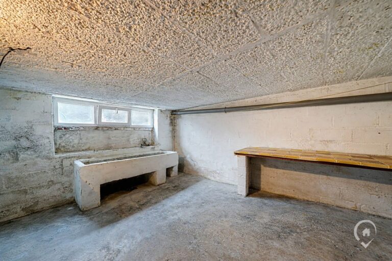 Condrogest - Maison 3 chambres entièrement rénovée à Florennes