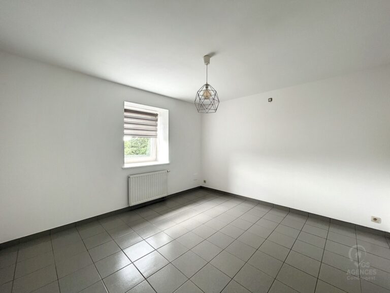 Condrogest - Maison 3 chambres à louer à Humain LOUE