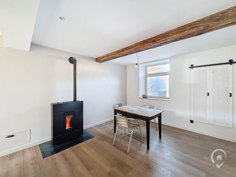 Condrogest - Superbe maison 3 chambres au centre de Beauraing LOUE