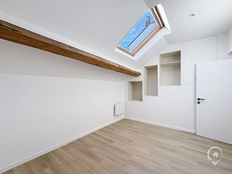 Condrogest - Superbe maison 3 chambres au centre de Beauraing LOUE