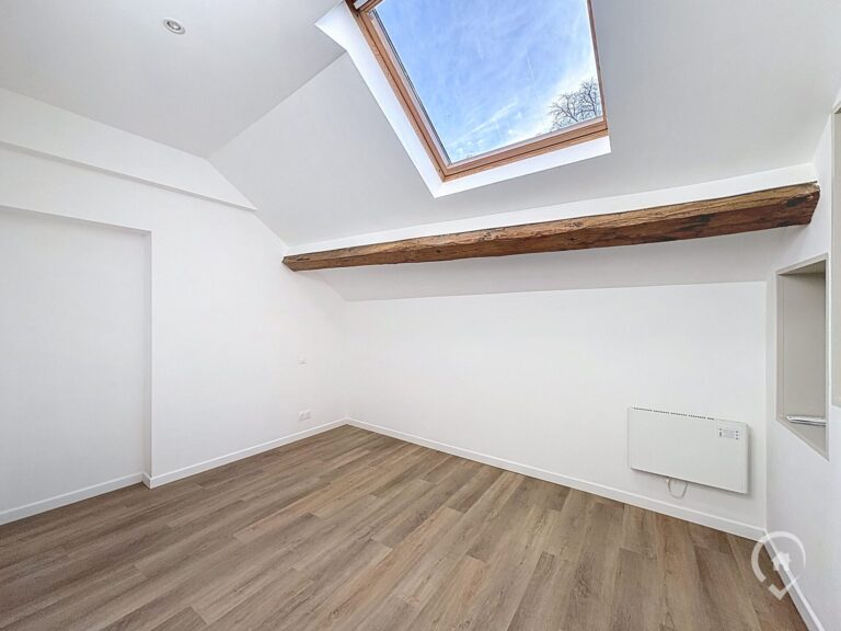 Condrogest - Superbe maison 3 chambres au centre de Beauraing LOUE