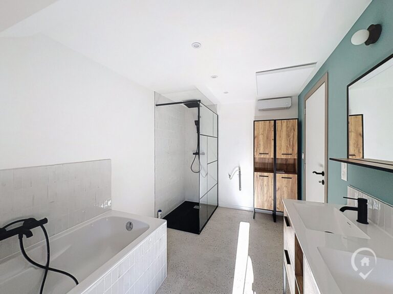 Condrogest - Superbe maison 3 chambres au centre de Beauraing LOUE