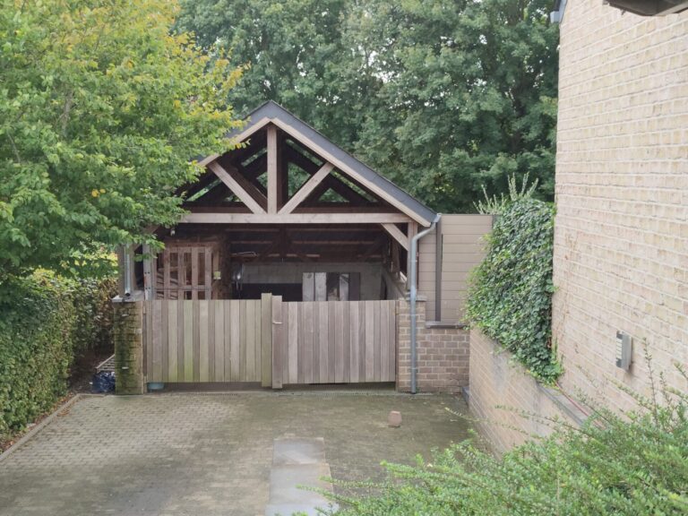 Condrogest - Magnifique maison avec studio aménagé et piscine