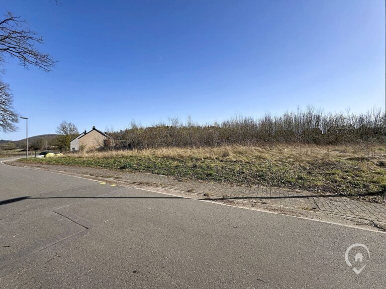 Condrogest - Terrain à bâtir de 12 ares à Anseremme