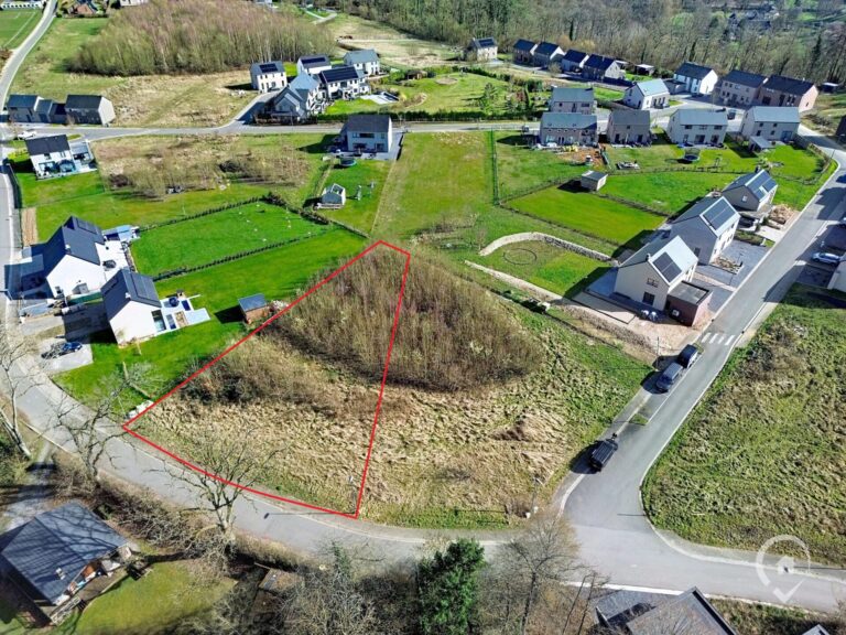 Condrogest - Terrain à bâtir de 12 ares à Anseremme