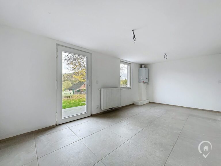 Condrogest - Maison rénovée 2 chambres avec jardin – PEB B