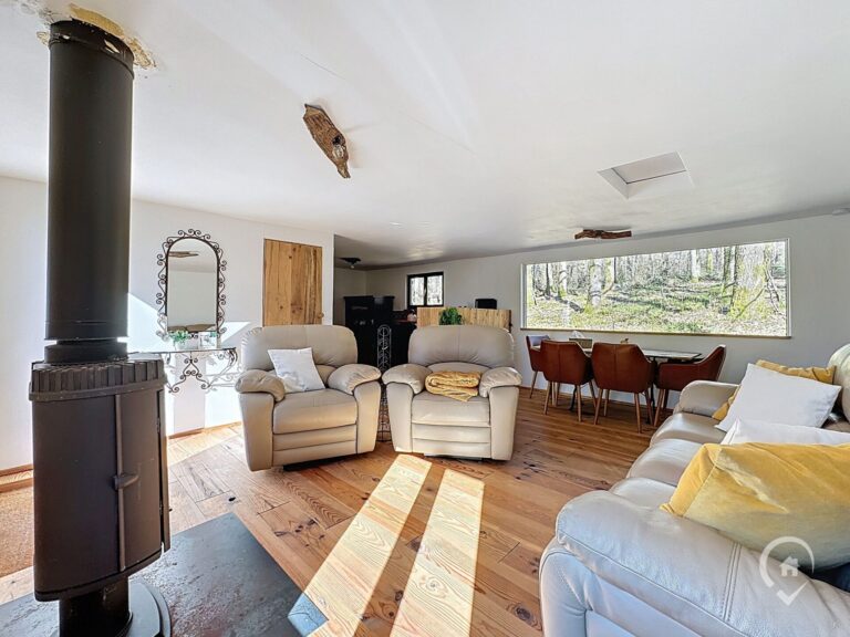 Condrogest - Chalet sur 42 ares à vendre dans les bois d'Annevoie