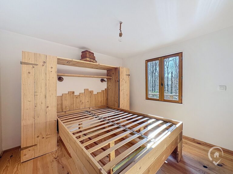 Condrogest - Chalet sur 42 ares à vendre dans les bois d'Annevoie