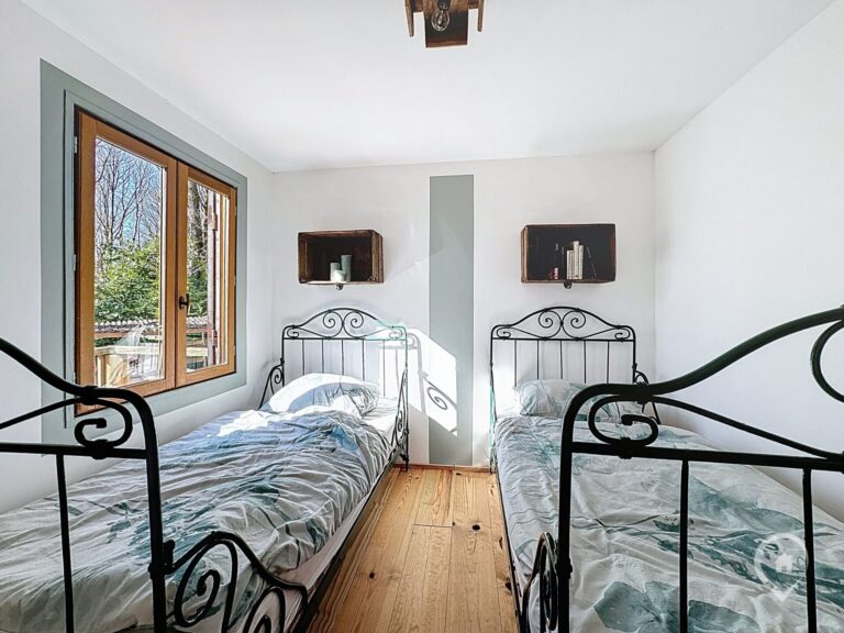 Condrogest - Chalet sur 42 ares à vendre dans les bois d'Annevoie