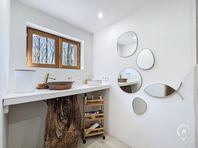 Condrogest - Chalet sur 42 ares à vendre dans les bois d'Annevoie