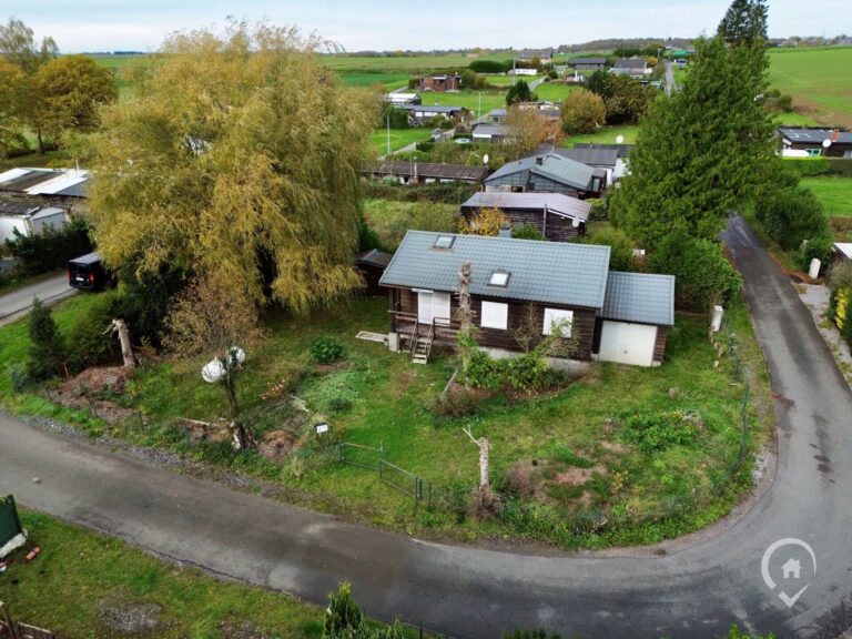 Condrogest - Maison 4 façades sur une parcelle de 5 ares