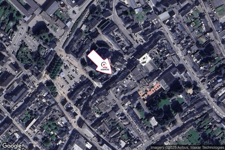 Condrogest - Appartement avec commerce au rez à vendre à Ciney