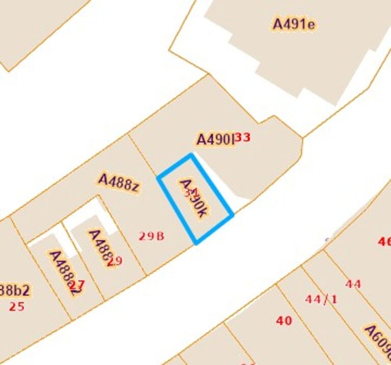 Condrogest - Appartement avec commerce au rez à vendre à Ciney