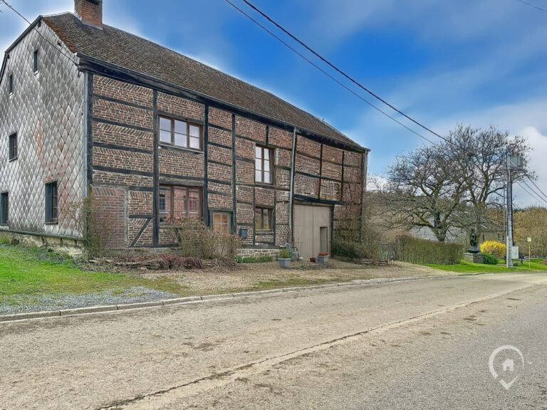 Condrogest - Superbe maison de caractère à vendre à Hodister