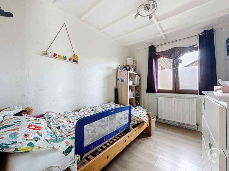 Condrogest - Maison de plain-pied 3 chambres à vendre à Schaltin