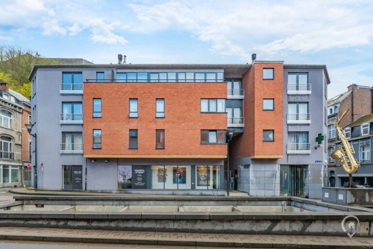 Condrogest - Appartement 2 chambres à vendre au centre de Dinant