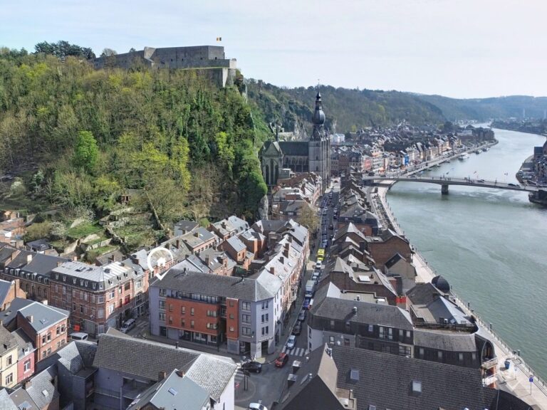 Condrogest - Appartement 2 chambres à vendre au centre de Dinant